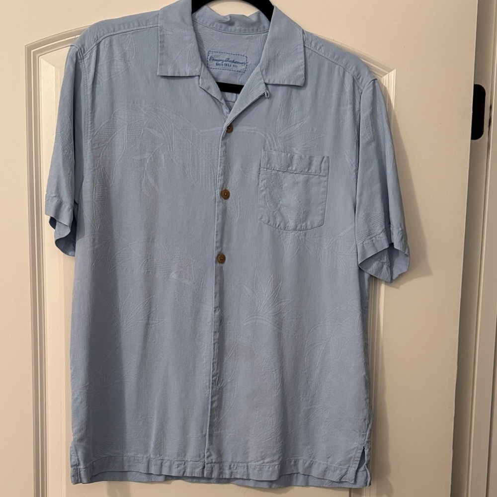 Tommy Bahama Light Blue Casual Button Down Shirt